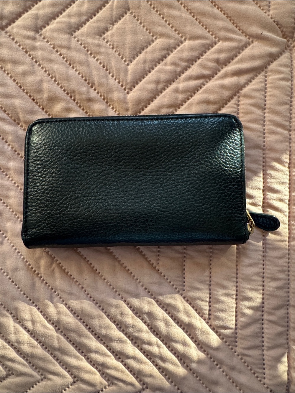 Coach Black Pebbled Leather Zip Wallet with Gold Logo - Picture 2 of 4